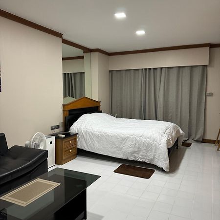 Bitec Bangna Bkk Aparthotel Bangkok Exterior photo